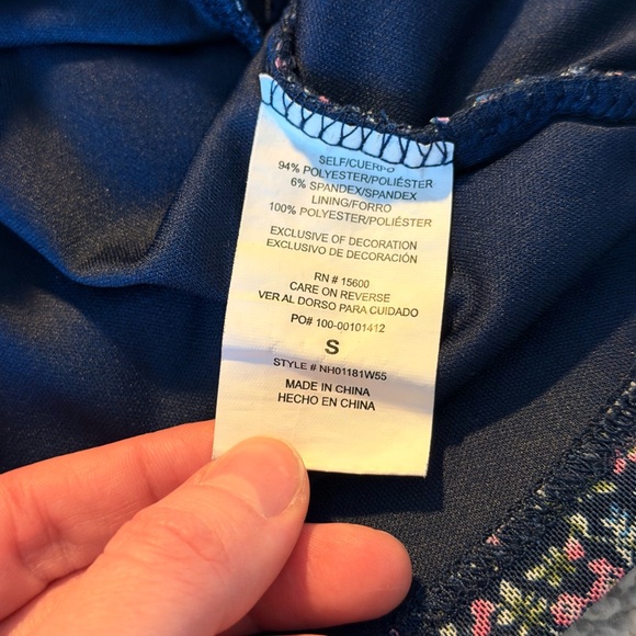 Ruched blue floral tie-up blouse - Picture 10 of 10